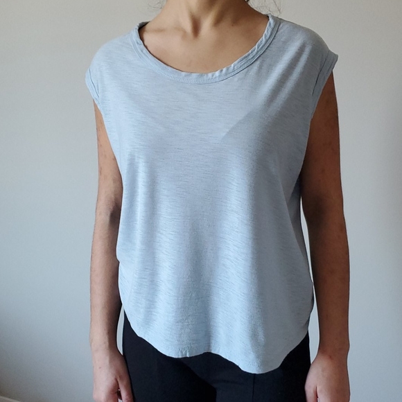 James Perse Tops - James Perse tshirt